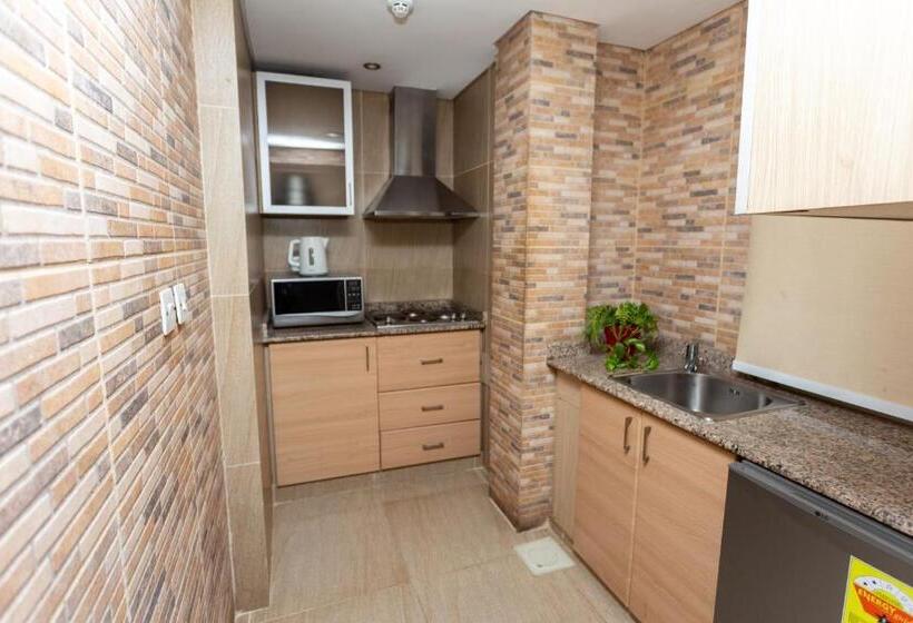 Roots Apartment