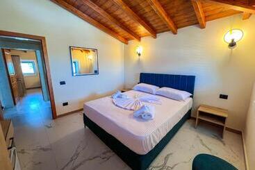 هتل Ibiza Resort