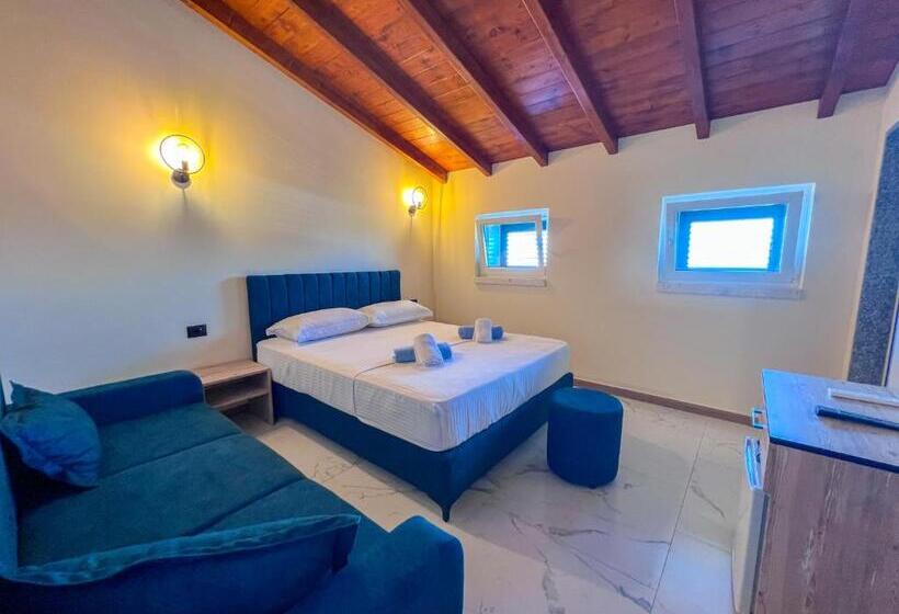هتل Ibiza Resort