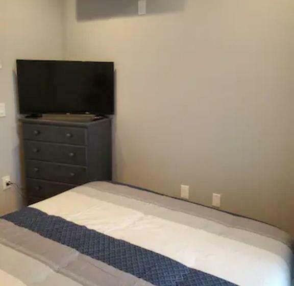 Pensão Guest House Located 10 Minutes From Jfk Airport