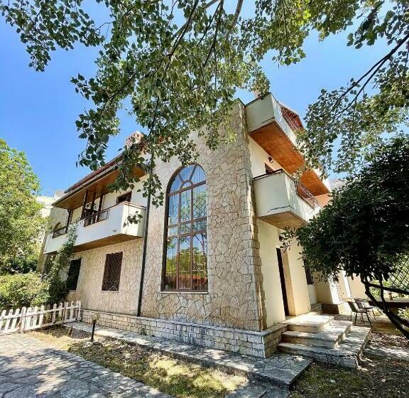 펜션 Stone Villa Shengjin