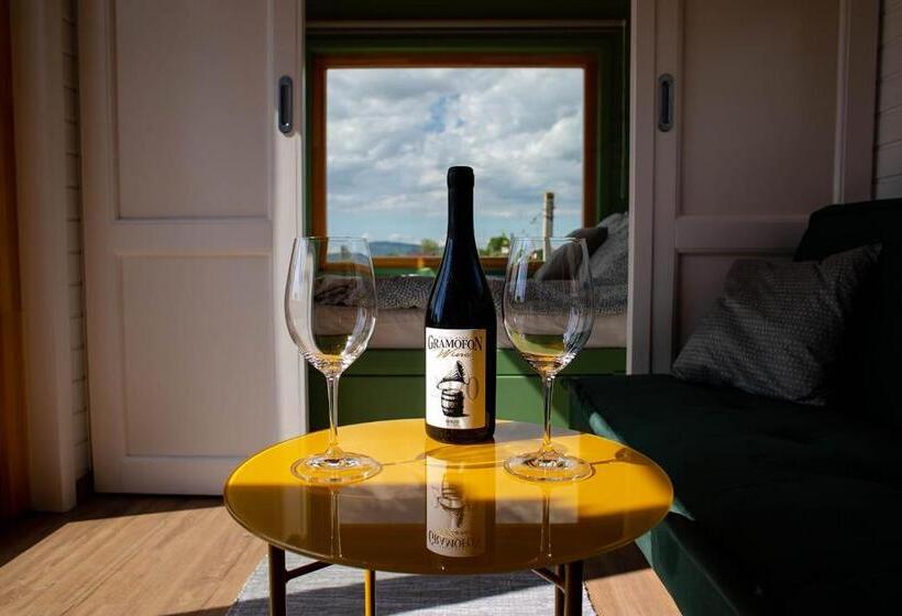پانسیون Tiny House In The Vineyard By Gramofon Wine