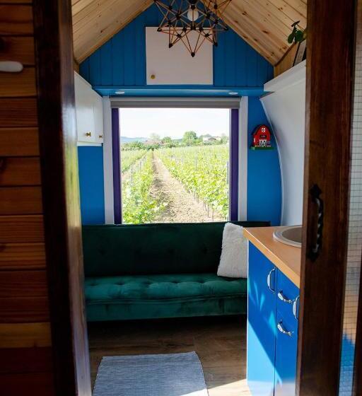 پانسیون Tiny House In The Vineyard By Gramofon Wine