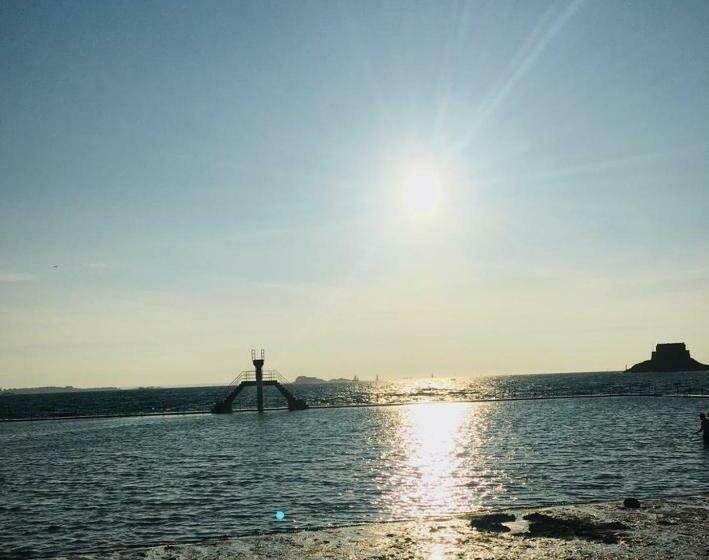 مبيت وإفطار Chambre, Spa, Petit Déjeuner