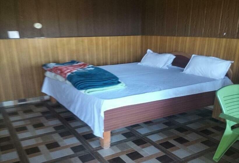 هتل Aangan Resort, Bageshwar