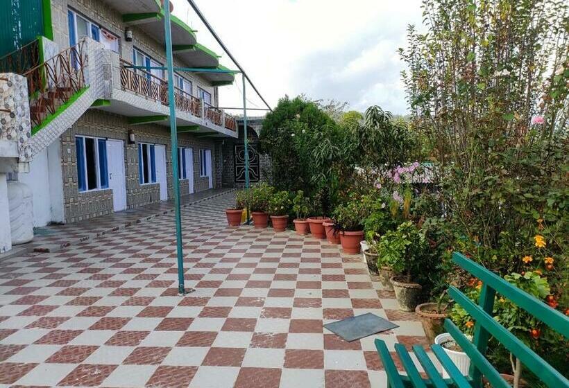 בית מלון כפרי Aangan Resort, Bageshwar