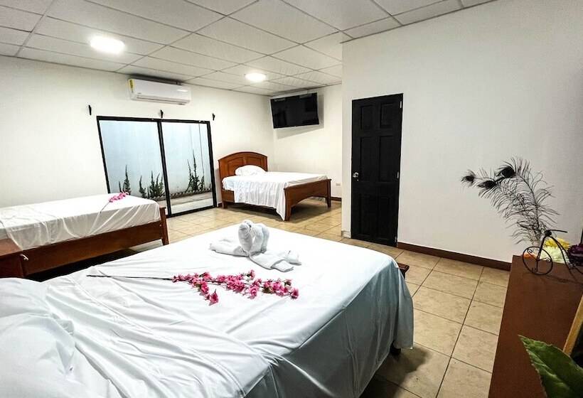 هتل Majahual Resort