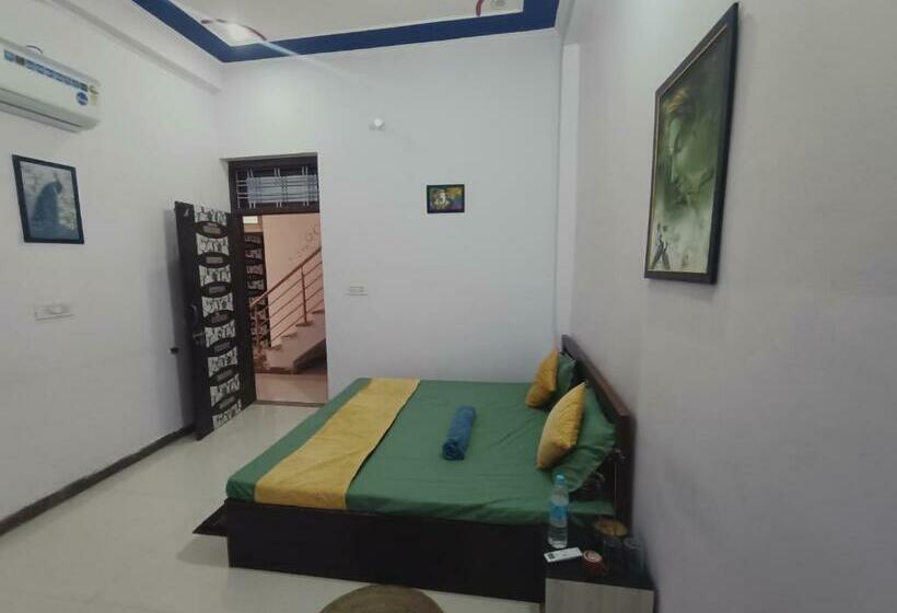 بنسيون Atithi Guest House