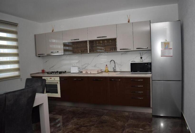 بنسيون Casa Dumitru 2