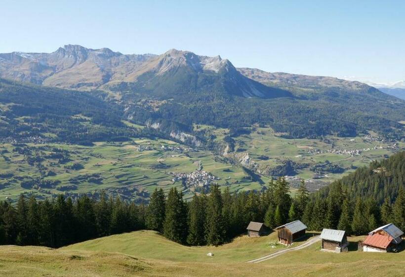 ペンション Gruppen  & Familienhaus Parsonz