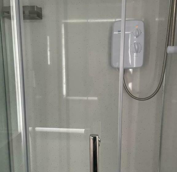 بنسيون Private En Suite Garden Room