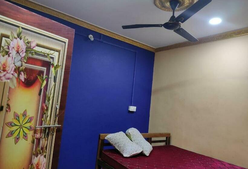 بنسيون Shiva Parvati Krupa Bk