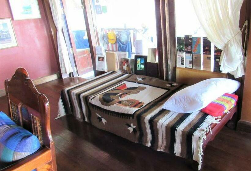 펜션 The Sunrise Beach Cafe And Guesthouse