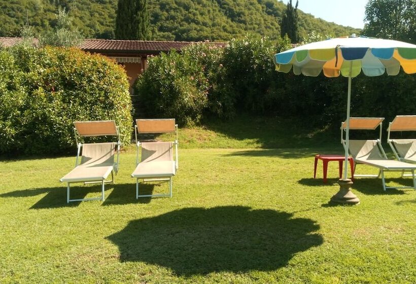 فندق Agriturismo Renzano Garden Apartments