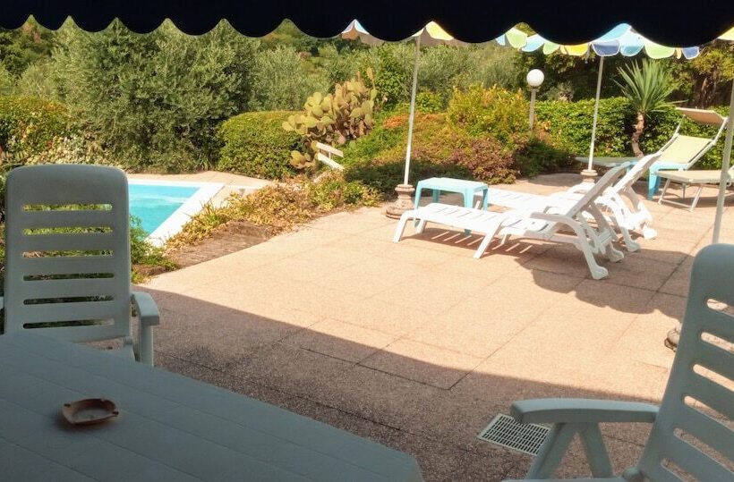 هتل Agriturismo Renzano Garden Apartments