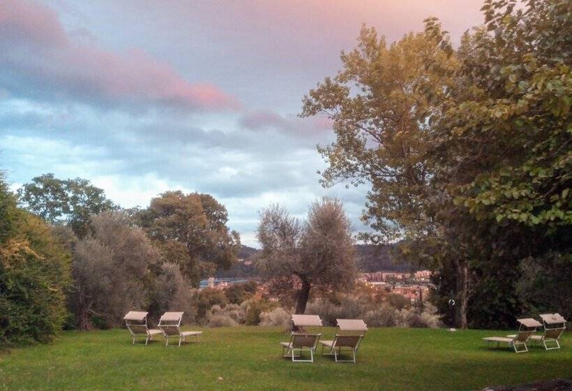 هتل Agriturismo Renzano Garden Apartments