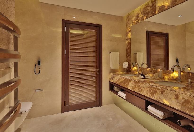 هتل Ariana Sustainable Luxury Lodge  Special Category