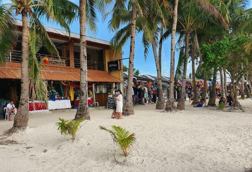 Fotos del hotel Bamboo Beach Resort & Restaurant: 1 Fotos del hotel Bamboo Beach Resort & Restaurant: 1