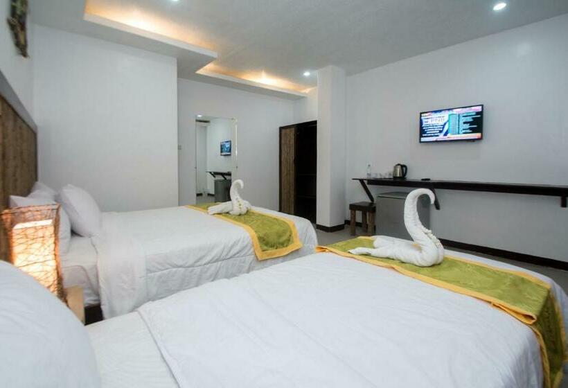 هتل Bamboo Beach Resort & Restaurant