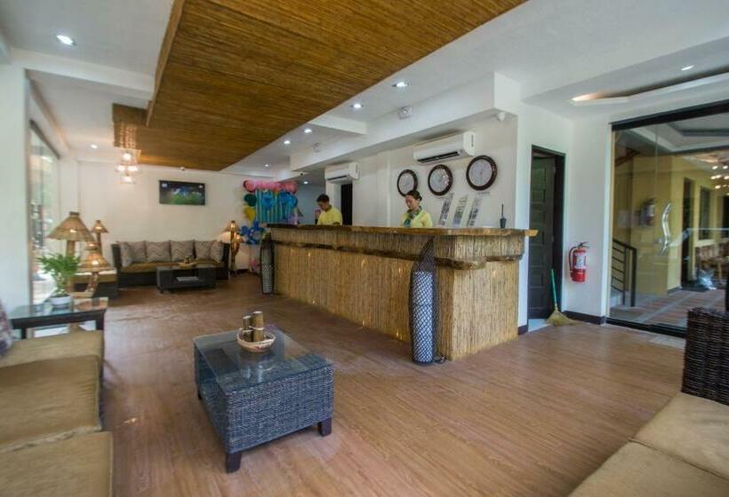 هتل Bamboo Beach Resort & Restaurant