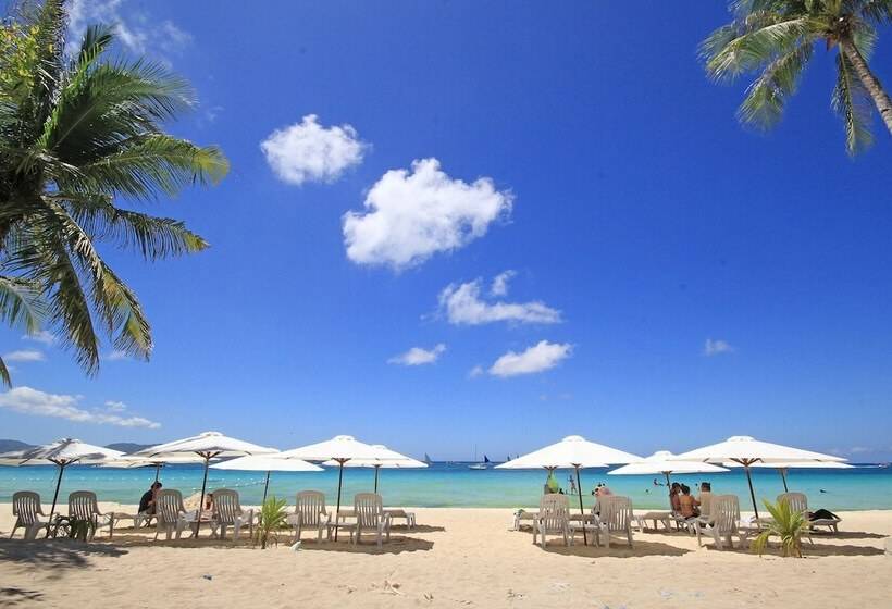 هتل Bamboo Beach Resort & Restaurant