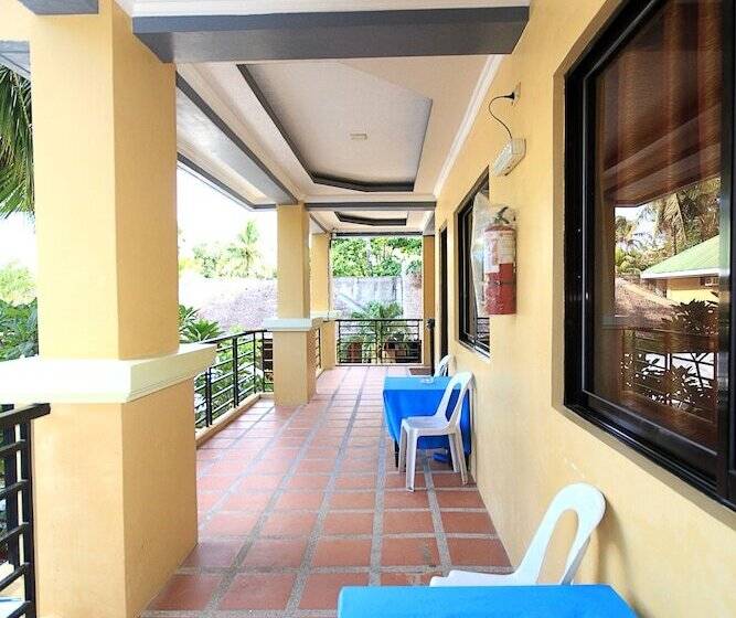 هتل Bamboo Beach Resort & Restaurant