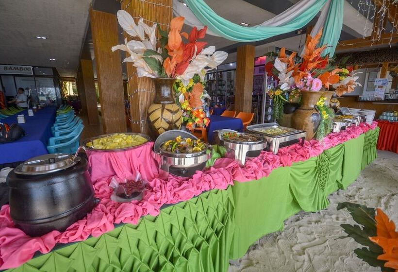 هتل Bamboo Beach Resort & Restaurant