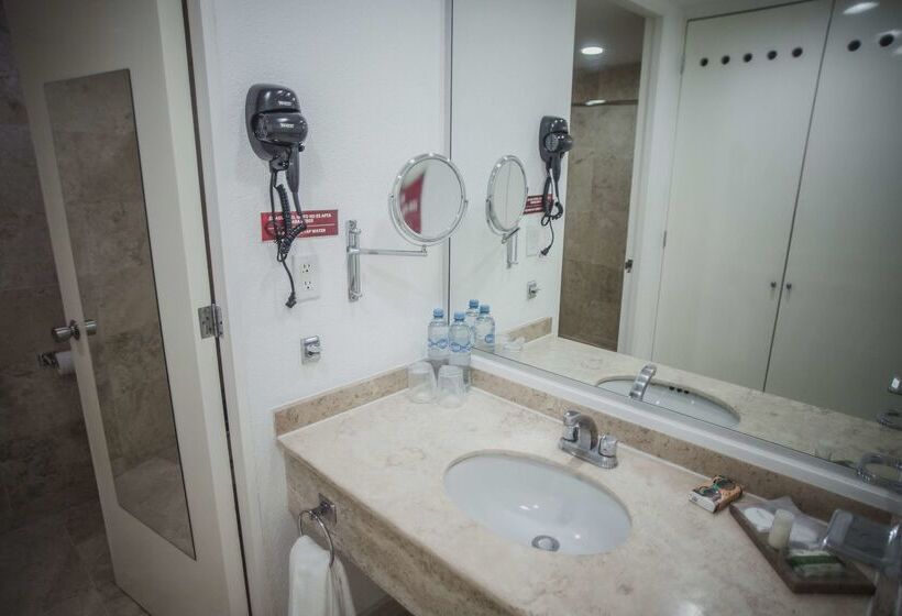 فندق Best Western Plus Tuxtepec