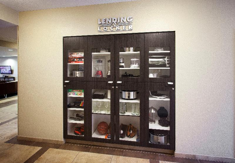 Отель Candlewood Suites San Antonio Airport, An Ihg