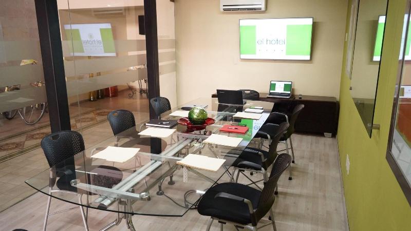 El Hotel Business Class   Zamora Centro