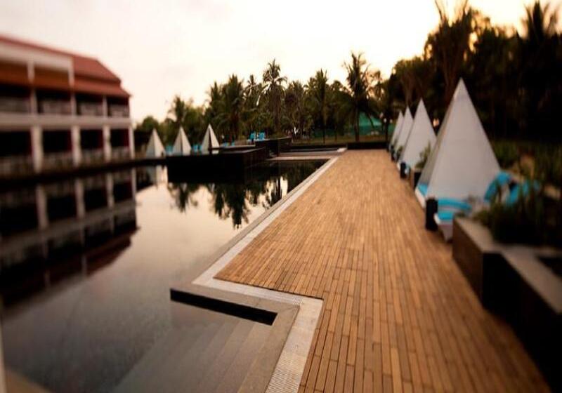 호텔 Planet Hollywood Beach Resort Goa