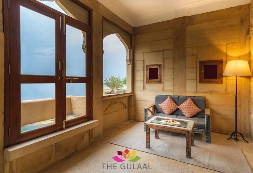 هتل The Gulaal