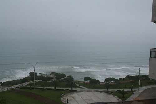 Miraflores Apartments Vista Al Mar