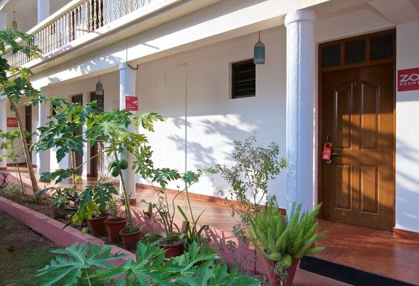 پانسیون Pebbles Guesthouse