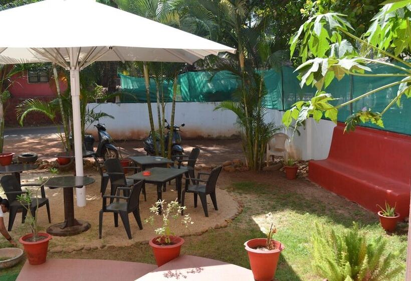 پانسیون Pebbles Guesthouse