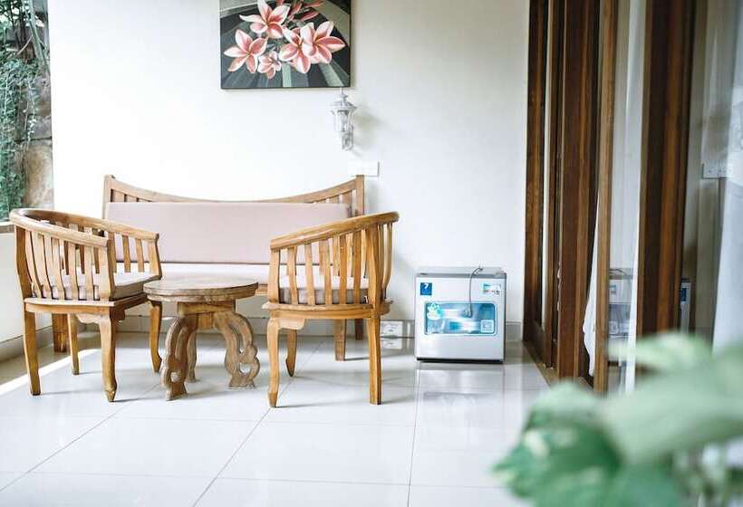 منتجع Amed Cafe & Hotel Kebun Wayan