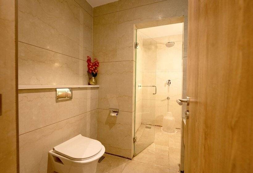 استراحتگاه Tgi Star Holidays Yercaud