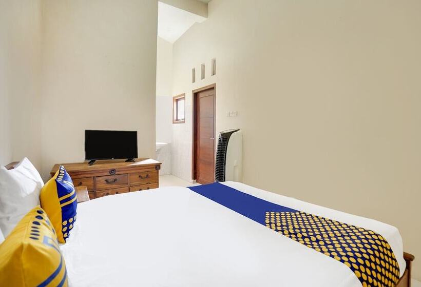 ホテル Spot On 92114 Homestay Riverside Duko