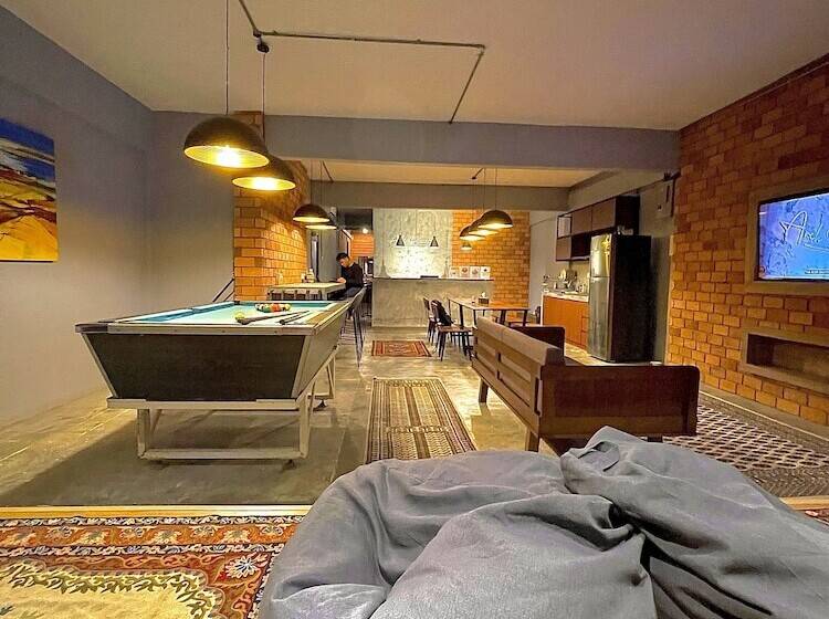 Arch Dormitorio Cenang    Hostel
