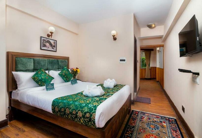 هتل Muscatel Roma 400 Mts From Mall Road