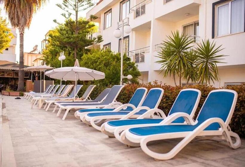 هتل Akalia Resort