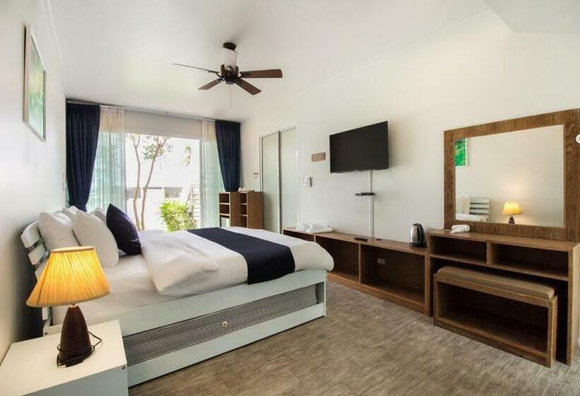 فندق Greenway Huahin Resort