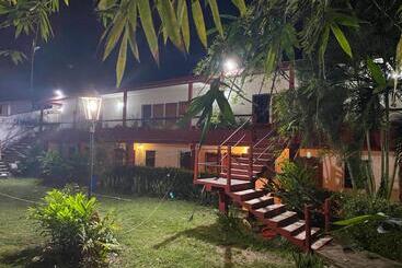 هتل Posada La Cañada