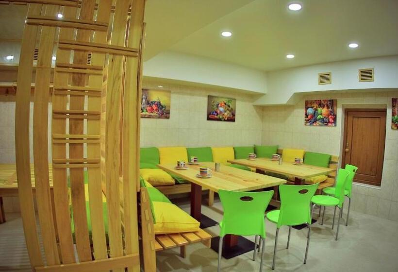 Hostel Jupiter