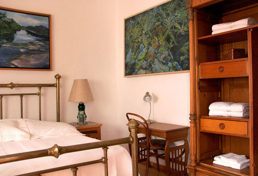 تختخواب و صبحانه Casa Catalina