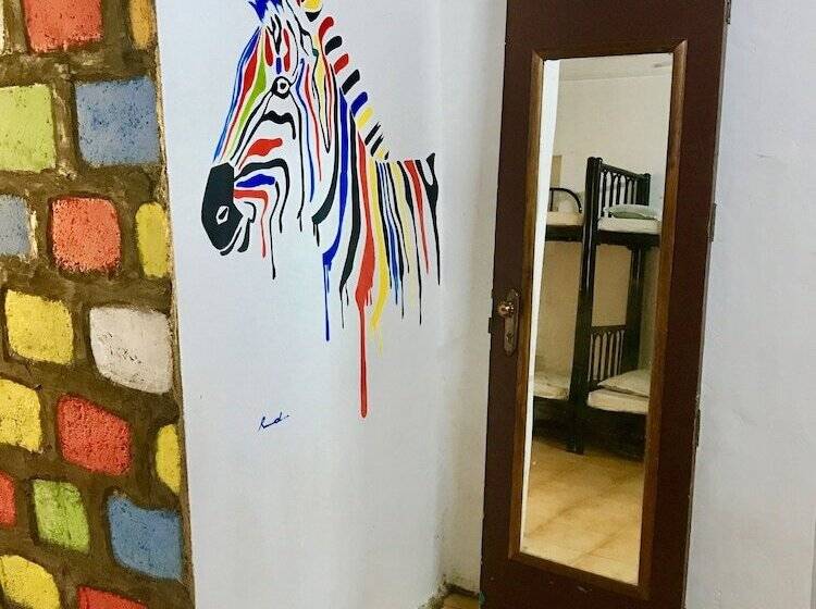 Bricks And Bamboo Hostel