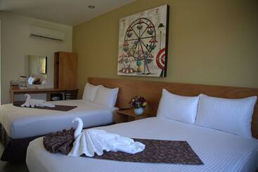 Am Hotel & Plaza