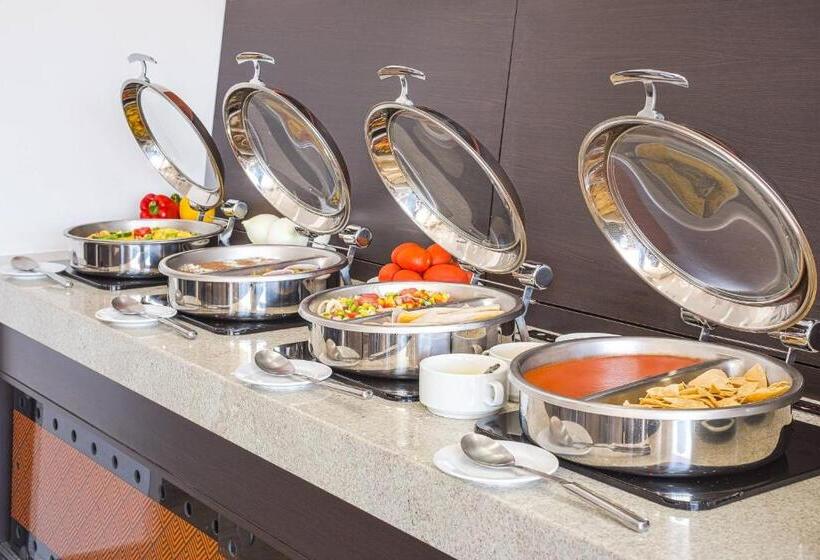 Fotos del hotel Courtyard Saltillo:  11