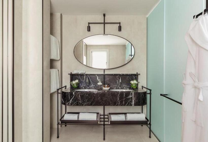 هتل Tivoli Portopiccolo Sistiana Wellness Resort & Spa
