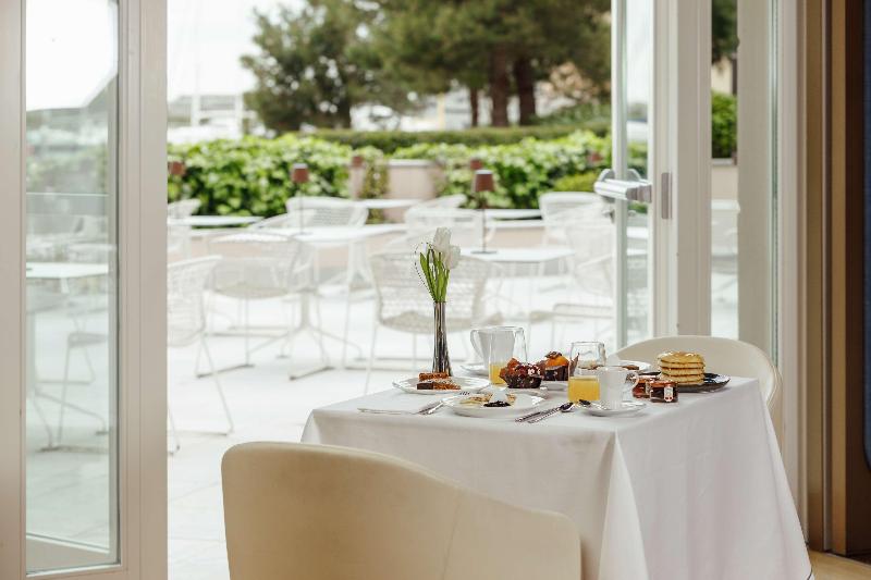 هتل Tivoli Portopiccolo Sistiana Wellness Resort & Spa